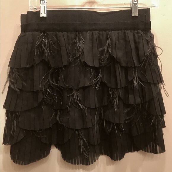 Hazel Black Tiered Feather Mini Skirt - Picture 2 of 3